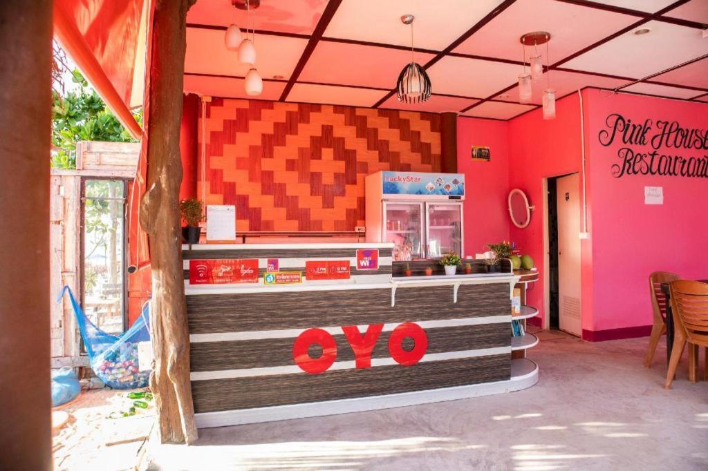 Oyo 797 Pink House Bungalow Ko Lanta Dış mekan fotoğraf