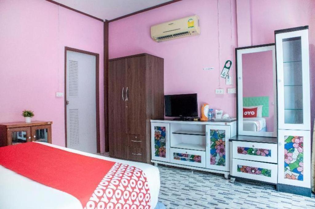 Oyo 797 Pink House Bungalow Ko Lanta Dış mekan fotoğraf