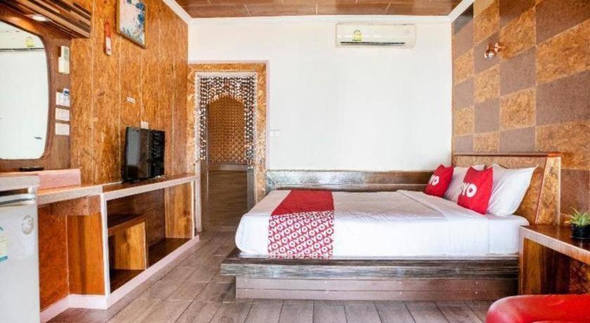 Oyo 797 Pink House Bungalow Ko Lanta Dış mekan fotoğraf